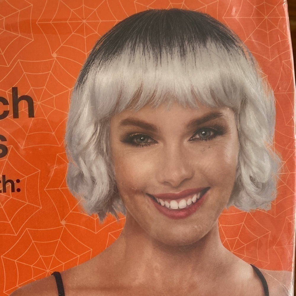 NEW HALLOWEEN WIG FRENCH KISS FROM SPOOKY VILLAGE